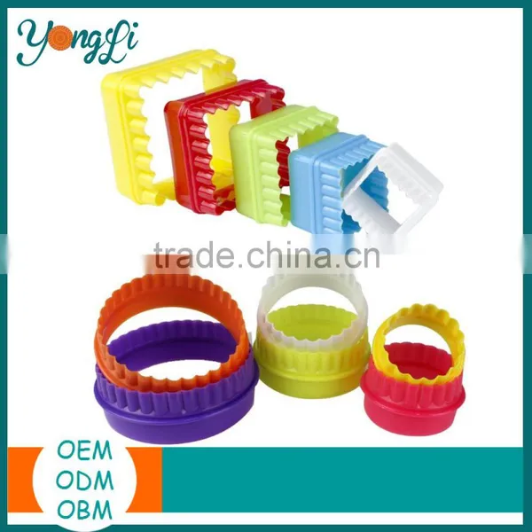 Custom 3D Bakeware Cookie Tools Set Colorful Plastic Round Cookie Cutter photo-4