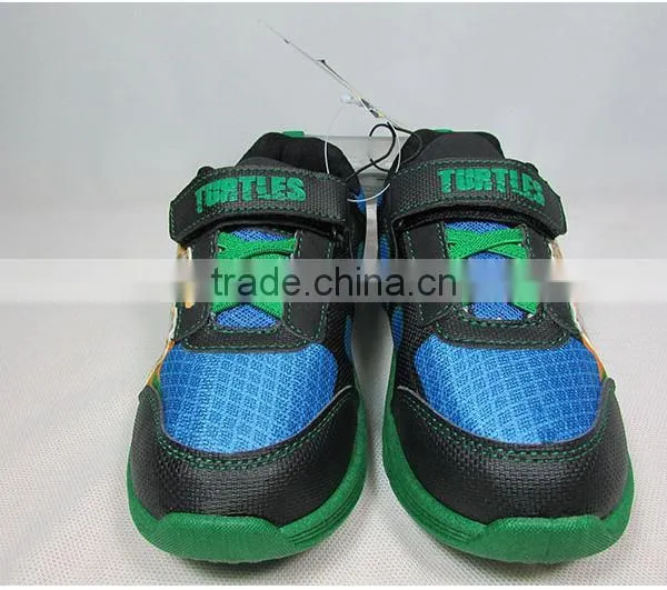 China Factory Export Excess Stock Kids Sports Shoes Clearance for Sale photo-4