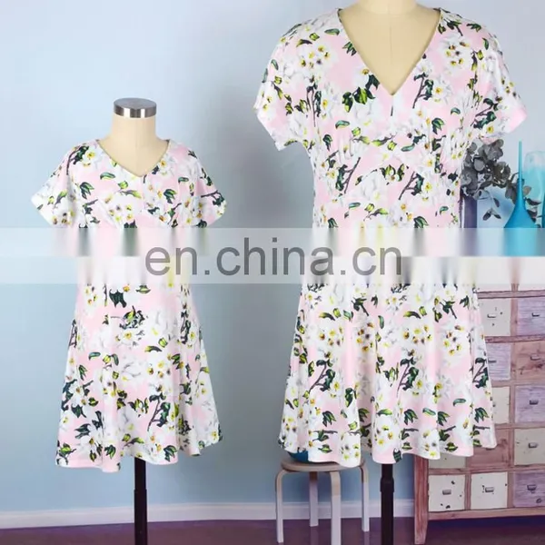 Summer Hotsale Floral V Neck Short Sleeve Zip Design Womens Summer Mommy and me Lady Dresses (this Link for Girls,1-12years) photo-2