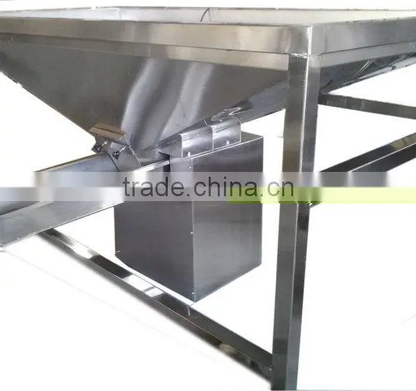 Packaging Line Vibrating Feeder System
