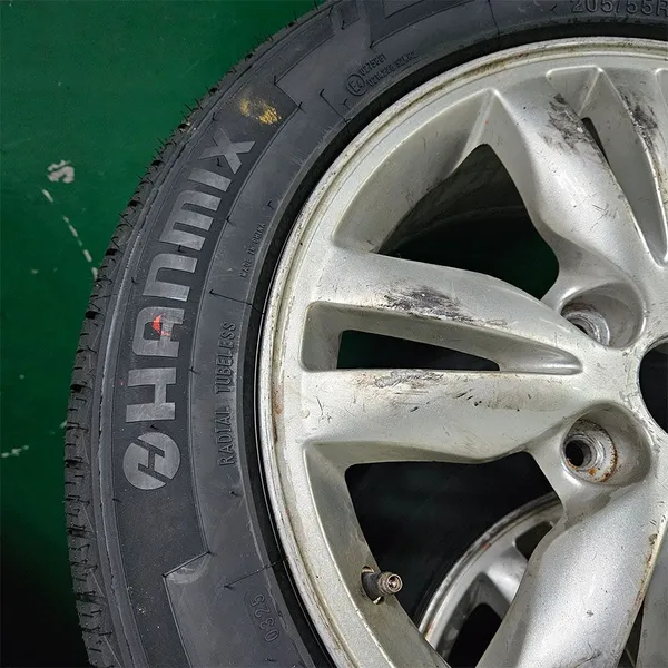 Hanmix Wholesale PCR Passenger Car Tyres New White Wall R14 R15 R16 205/55r16 Pneu All Terrain Radial Tubeless Tire for Sale Price Llantas photo-3
