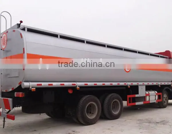 Hot Selling FAW 8x4 Oil Tanker Truck 30000 Liters Well Improved for Sale photo-4