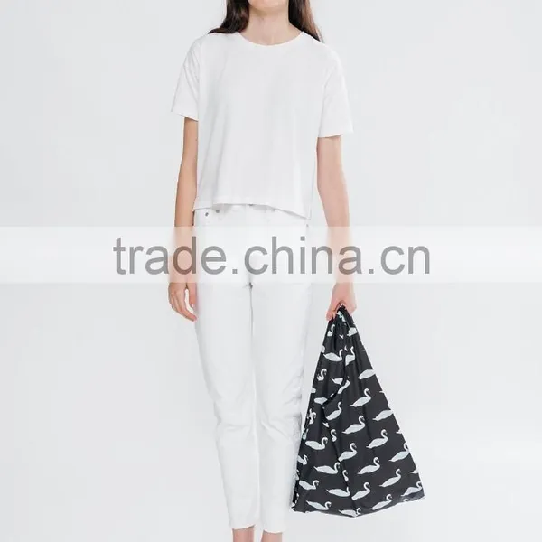COMPACTABLE CARRIERS: Eco-friendly, Reusable Shopping Tote Bags photo-3