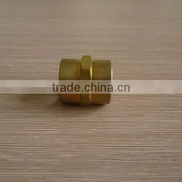 THREADED CONNECTION WITH SLEEVE FOR RUBBER HOSE MALE photo-2