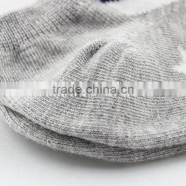 Classic and Pretty Hot Gentle Boat Socks for Men photo-2