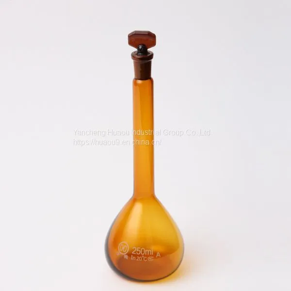 Volumetric Flasks and Graduates photo-2