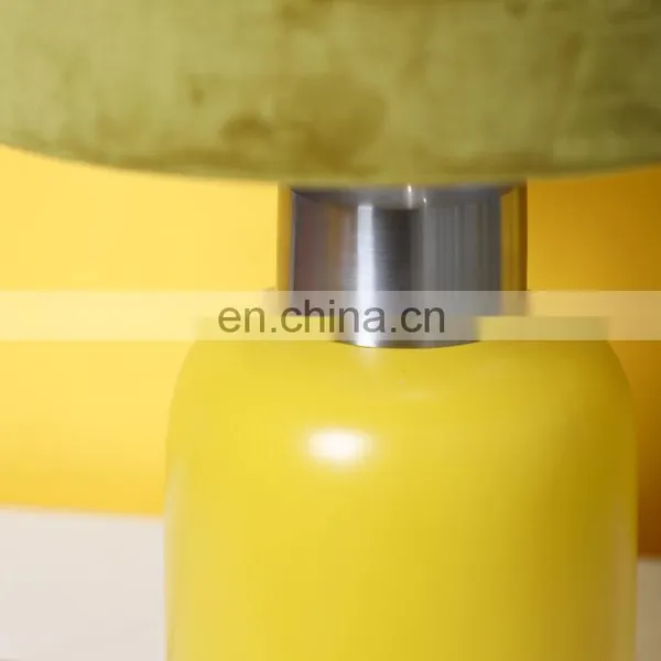 Japan Modern Matt Yellow Ceramic Base Custom Cheap Bedside Unique Desk Lamps for Hotel Home photo-2