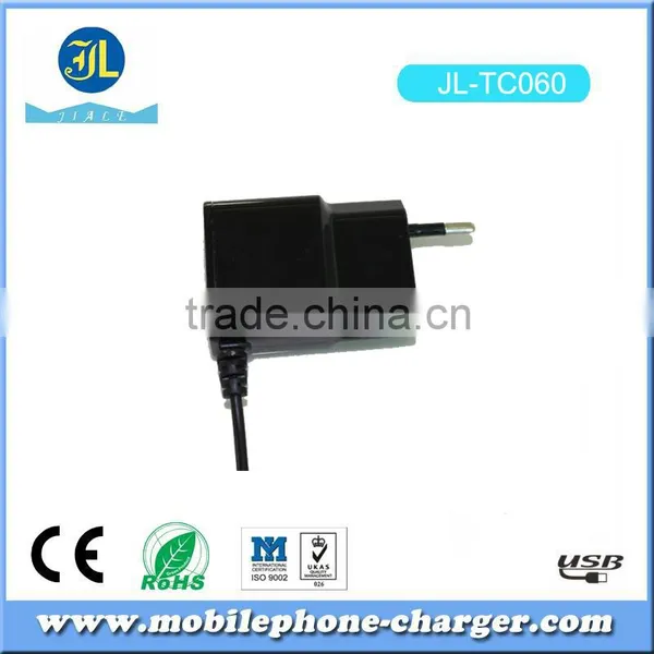 EU Plug Whihe and Black Socket 5v 1a Universal Travel Charger With Cable photo-3