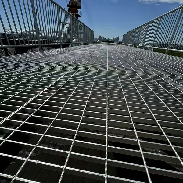 Rejilla de piso de acero galvanizado, barra plana de 25x5mm, para servicio pesado en plataformas industriales