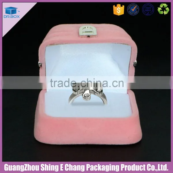 2016 Lovely Design New Product Velvet Surface Cardboard Printed Jewelry Packaging Box/velvet Jewelry Box photo-2