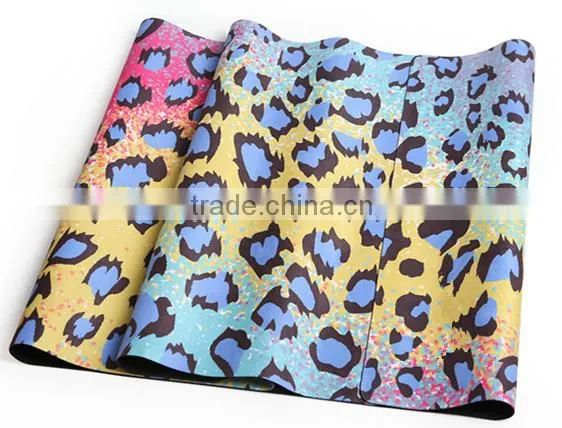 Natural Rubber Yoga Mat Foldable, Reversible, Machine Washable, Eco-Friendly, Biodegradable Materials. photo-4