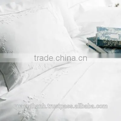 Hand Embroidery Bedding Set photo-3