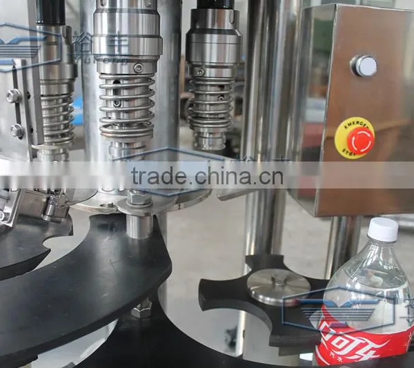 Automatic Plastic Screw Bottle Capper Beverage Machine