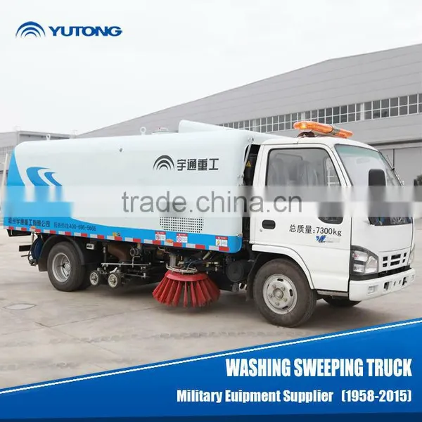China Hot Sale 3.2m Sweeping Width Cleaning Truck photo-2