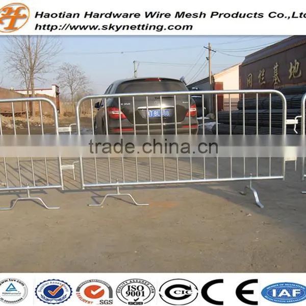 1.5"(38mmOD) Frame Pipe 1.1m Highx2.15m Wide Hot Dipped Galvanized Steel Metal Traffic Safety and Crowd Control Barrier photo-4