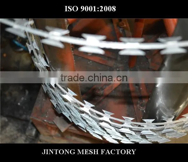BTO10 Blade Barbed Razor Mesh Tape Type Concertina Circle Wire photo-3