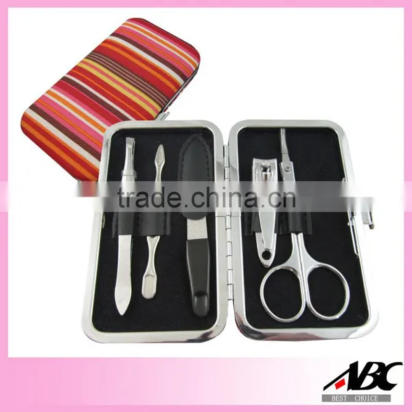 Fancy Red Color Case All Stainless Steel Nail Manicure Set photo-2