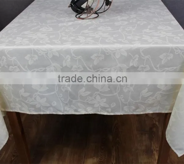 T/C Popular Jacqured White Cheap Table Cloth photo-4