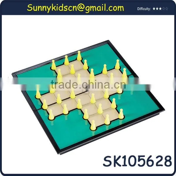 Folding Chess Board Chess Pieces for Color