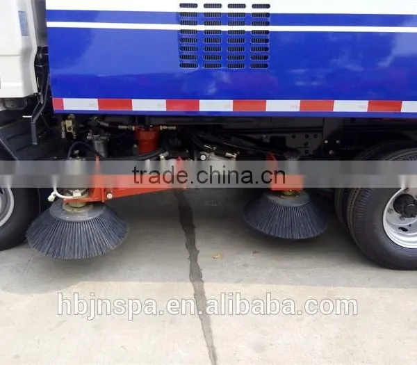 Forland Mini Road Sweeper Truck for Sale photo-3