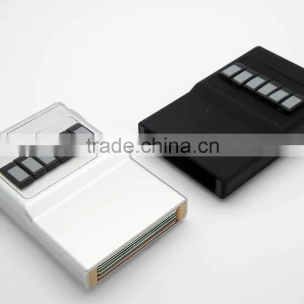 CREDIT CARD HOLDER photo-2
