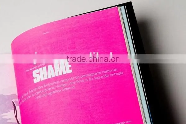 Professional Custom Fasion Magazine Printing photo-4