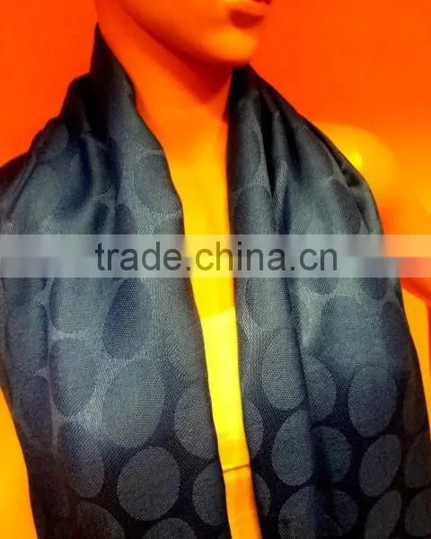 Elegant Jacquard Stoles With Tassles photo-2