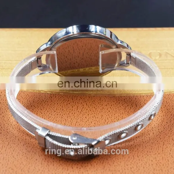 Hot Item Watch on Sale Stainless Steel Wrist Watch for Men and Women photo-3