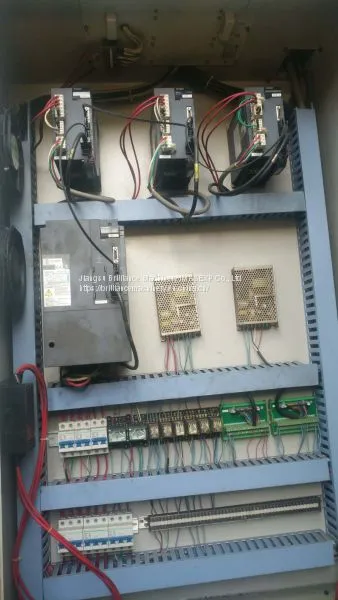 Ningbo Hengwei 1060 CNC Milling Machine photo-5