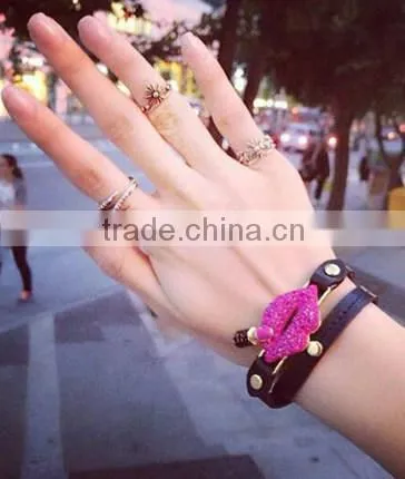 Exaggerated Fashion Red Mouth Lip Leather Gift Personality Charm Bracelet fo Lady photo-5
