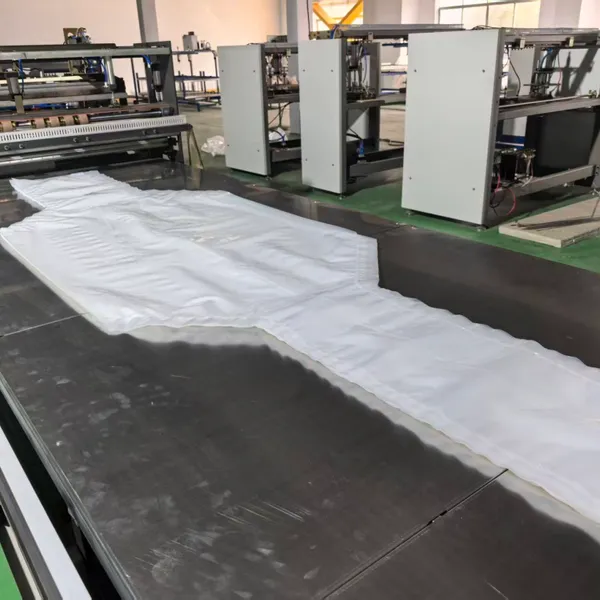 FIBC form fit bottle liner sealing cutting machine