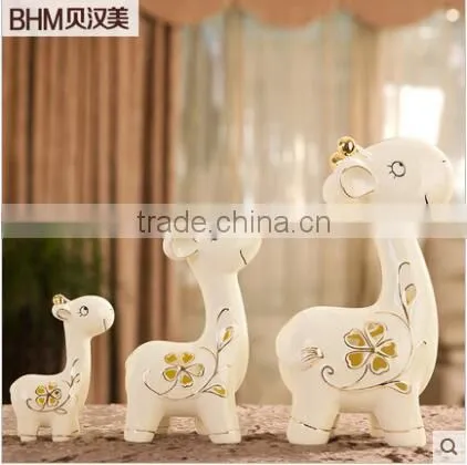 Loverly Hollow Out Gold Gild Ceramic Caft Deer Animal Decoration for Gifts photo-4