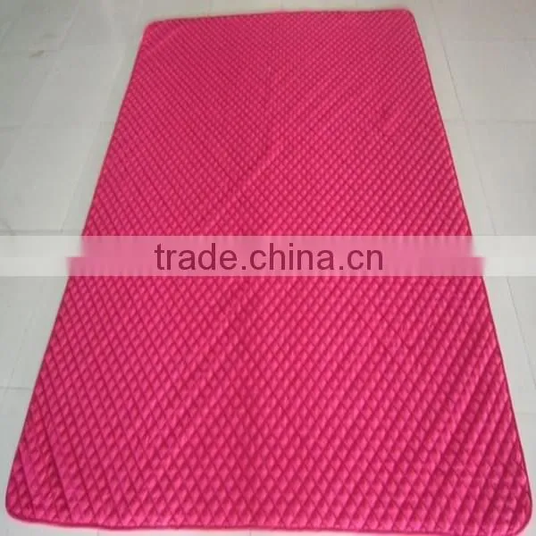 colourful and fashionable quilting bed spread
