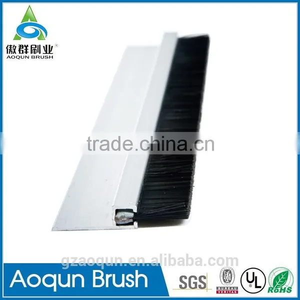 1U Cable Pass Through Cable Entry Panel with Brush