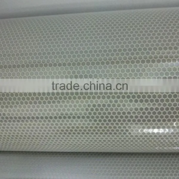 2015 China Outdoor Honeycomb Advertising Reflective Sign Vinyl Flex Banner photo-3