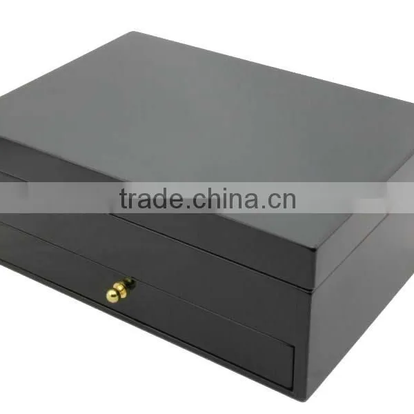 Customized Handmade Black Wooden Jewelry Box With Compartment and Hooks photo-2