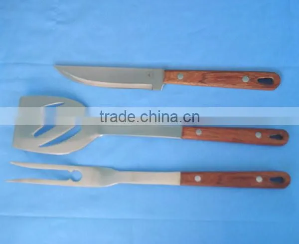 3 pcs BBQ tool set/deluxe Grill Set/ bbq accessories