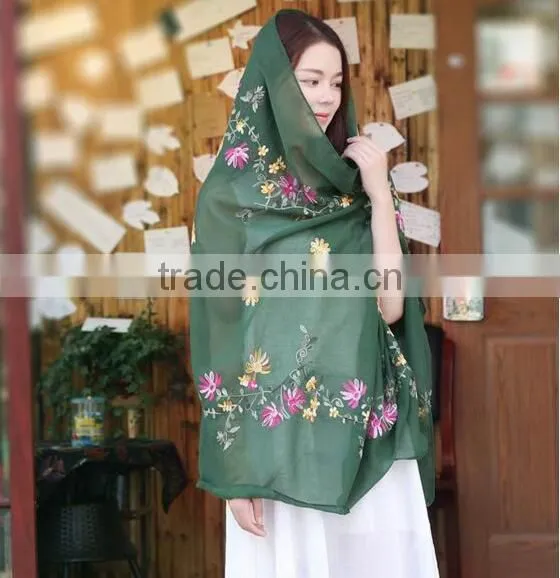 2017 Hot Sale Spring Summer Scarves Cotton Folwer Embroidery Hijab Scarf for Muslim Woman photo-2
