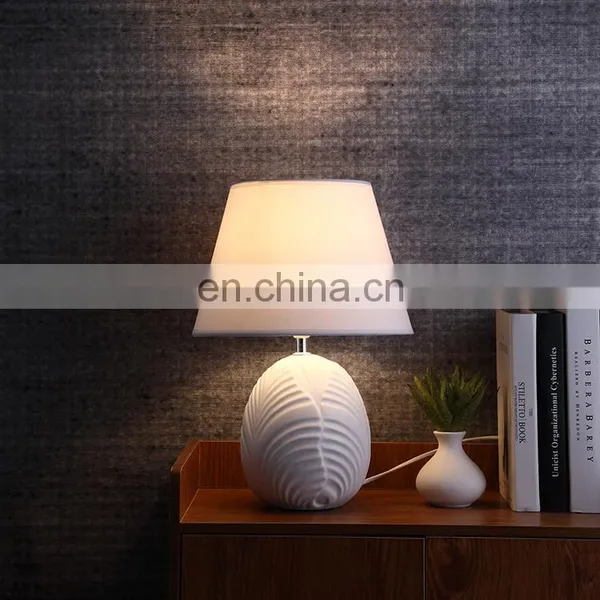 Hot Sale Cheap Wholesale White Ceramic Modern Nightstand Lamps for Hotel Home Decor photo-6