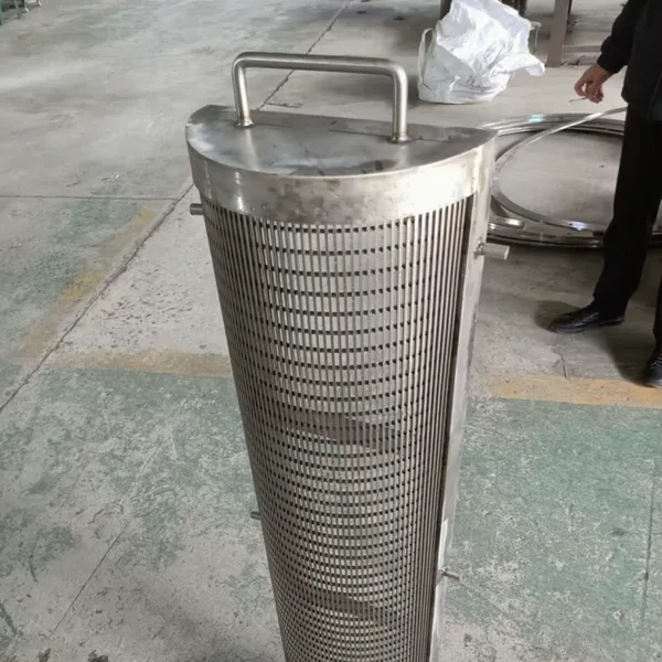 Wedge Wire Filter Element Johnson Type, 316L Stainless Steel, 0.25mm Slot, 500mm Length, Threaded End photo-2