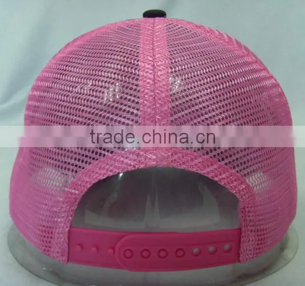 Custom Cap With Mesh Stool photo-4