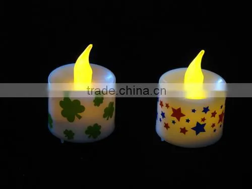 CANDLE LIGHT WITH SHAMROCK PRINT