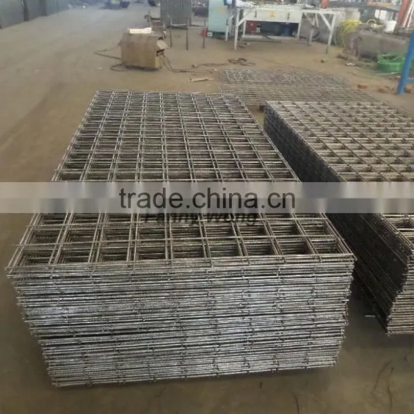 Hot Sale Black Flat Welded Wire Mesh Panel Fence Panel Construction Panel photo-5
