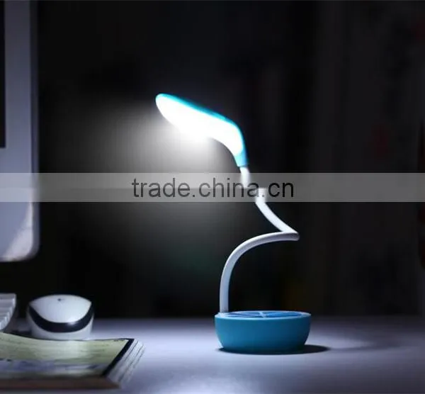 CT-746 Lemon Lamp LED Eye Protection Desk Lamp Foldable Study Lamp USB Rechargeable Lamps Night Lamp photo-3