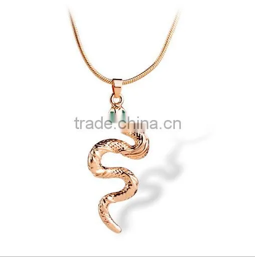 Original Design Wholesale Chunky Statement Necklace in China Alloy Gold Silver Plated Snake Choker Necklace photo-3