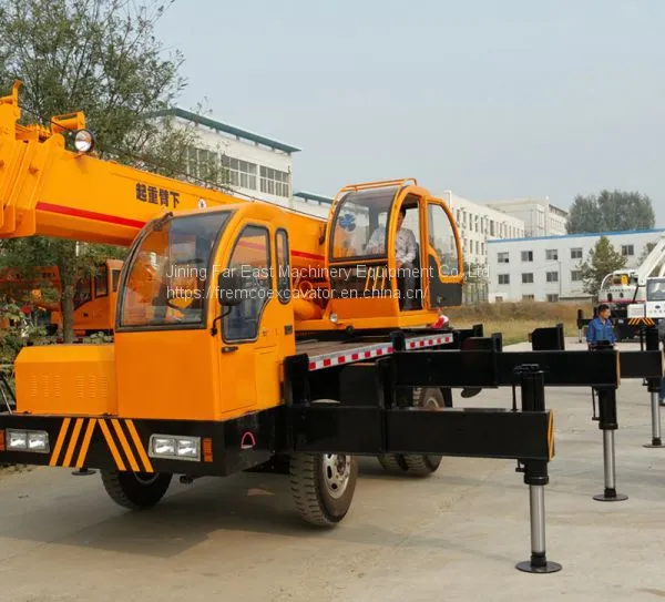 12 Ton Homemade Truck Mounted Crane / Crane for Truck Manufacturer With Lowest Price photo-3
