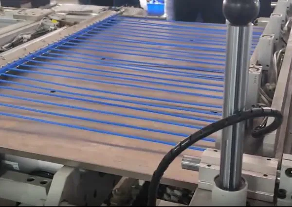 Underfloor Heating Collector Pipe: 20*1.5mm Plaster Cooling Ceiling Capillary Tube Mats Radiant Save Energy Capillary Tube Mats Welding Machine Equipment photo-4