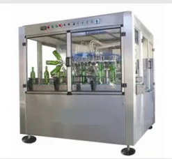 Equipamento de Envasamento de Bebidas SS 304 com Capacidade de 4000 BPH, Tipo Acionado Pneumaticamente e Electricamente