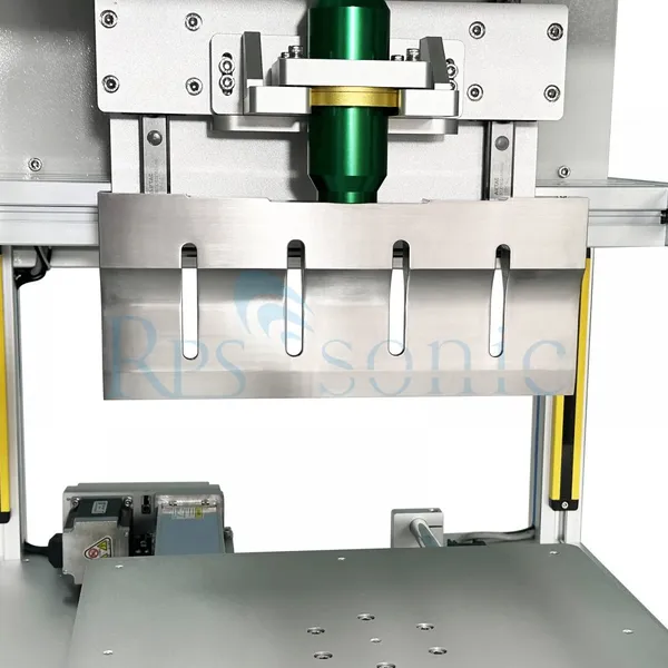 High Quality 20kHz Ultrasonic Food Cutting Machine Cake and Bread Cutter Blade Ultrasonic Dough Cutter photo-5