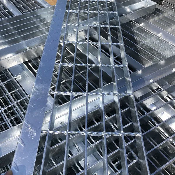Industrial Flooring Hot Dipped Galvanized Steel Grating for Chemical Plants photo-3
